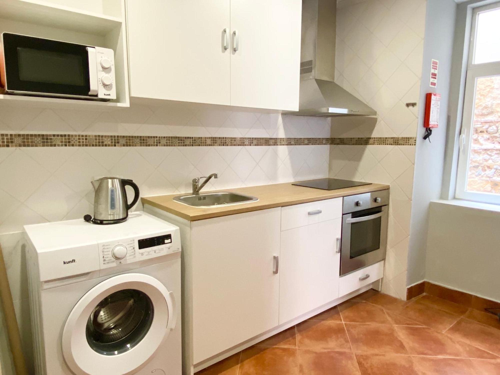 سيتوبال The Apex Apartment المظهر الخارجي الصورة
